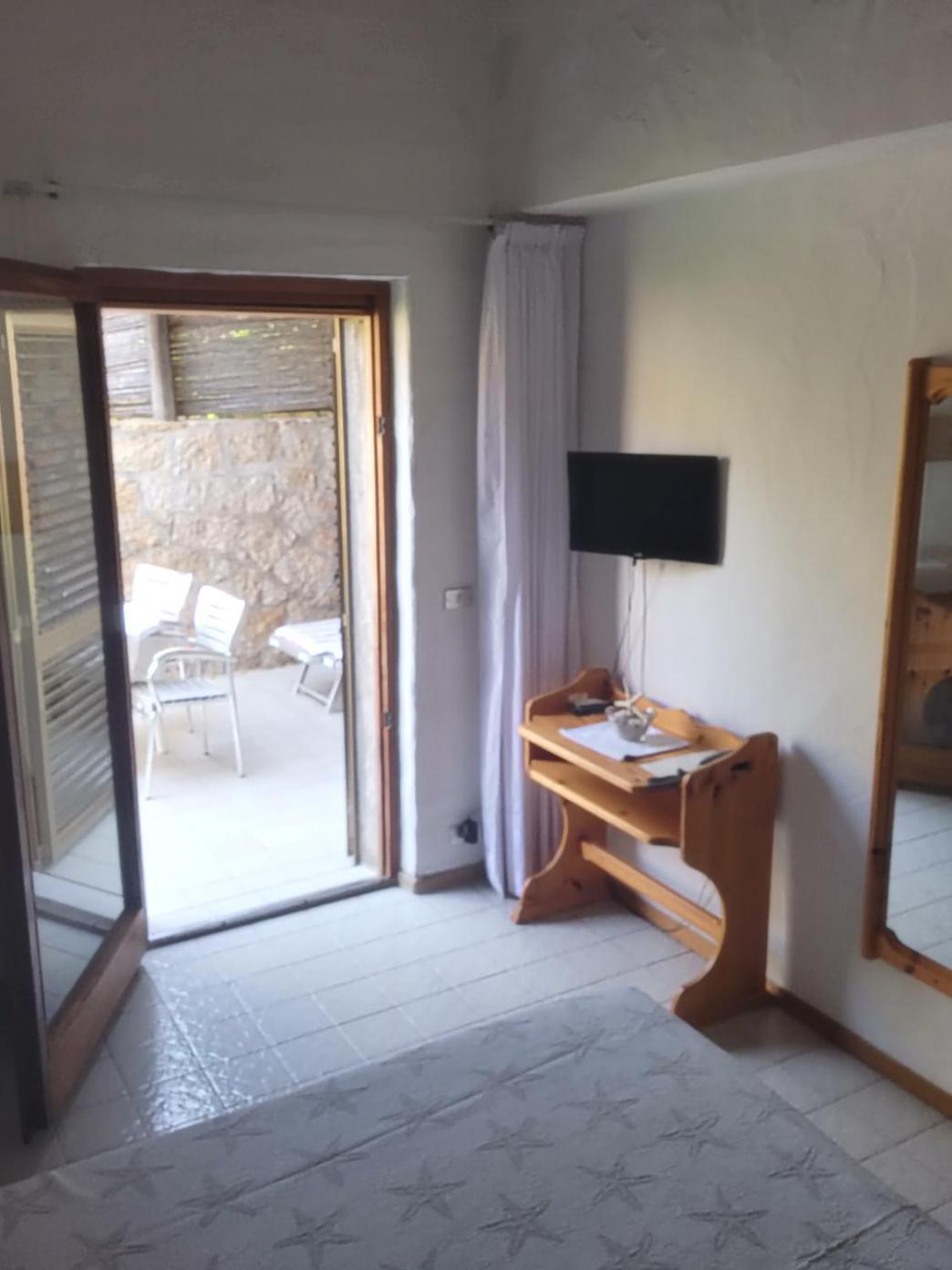 Hotel Olimpia Baja Sardinia Kültér fotó