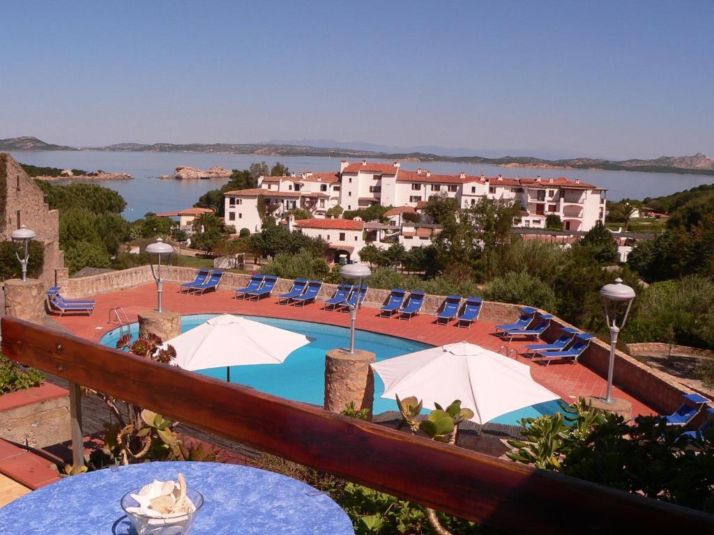 Hotel Olimpia Baja Sardinia Szoba fotó