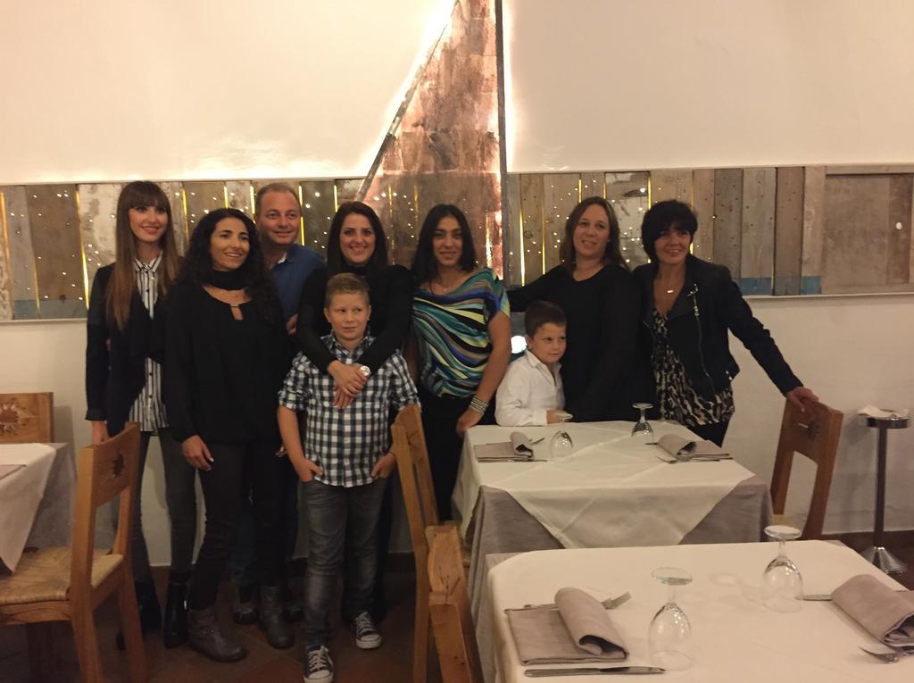 Hotel Olimpia Baja Sardinia Kültér fotó