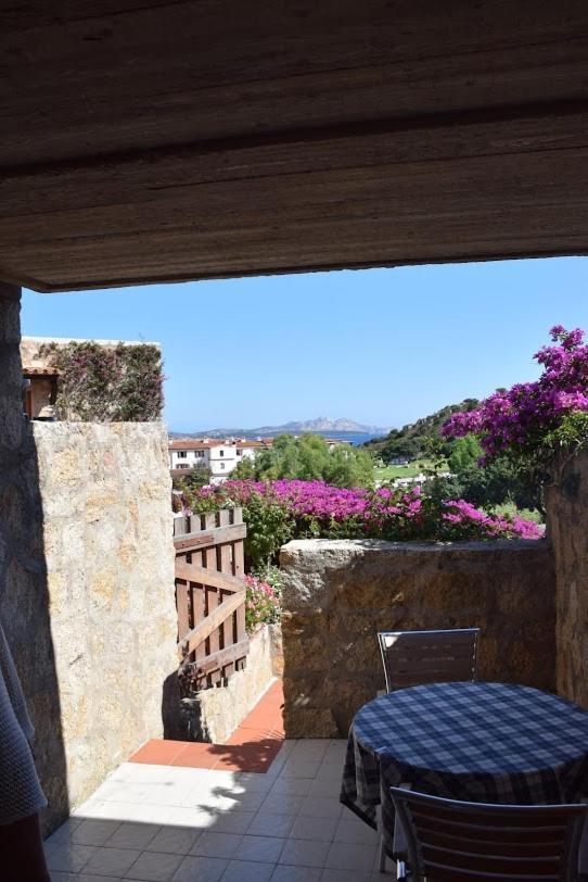 Hotel Olimpia Baja Sardinia Kültér fotó