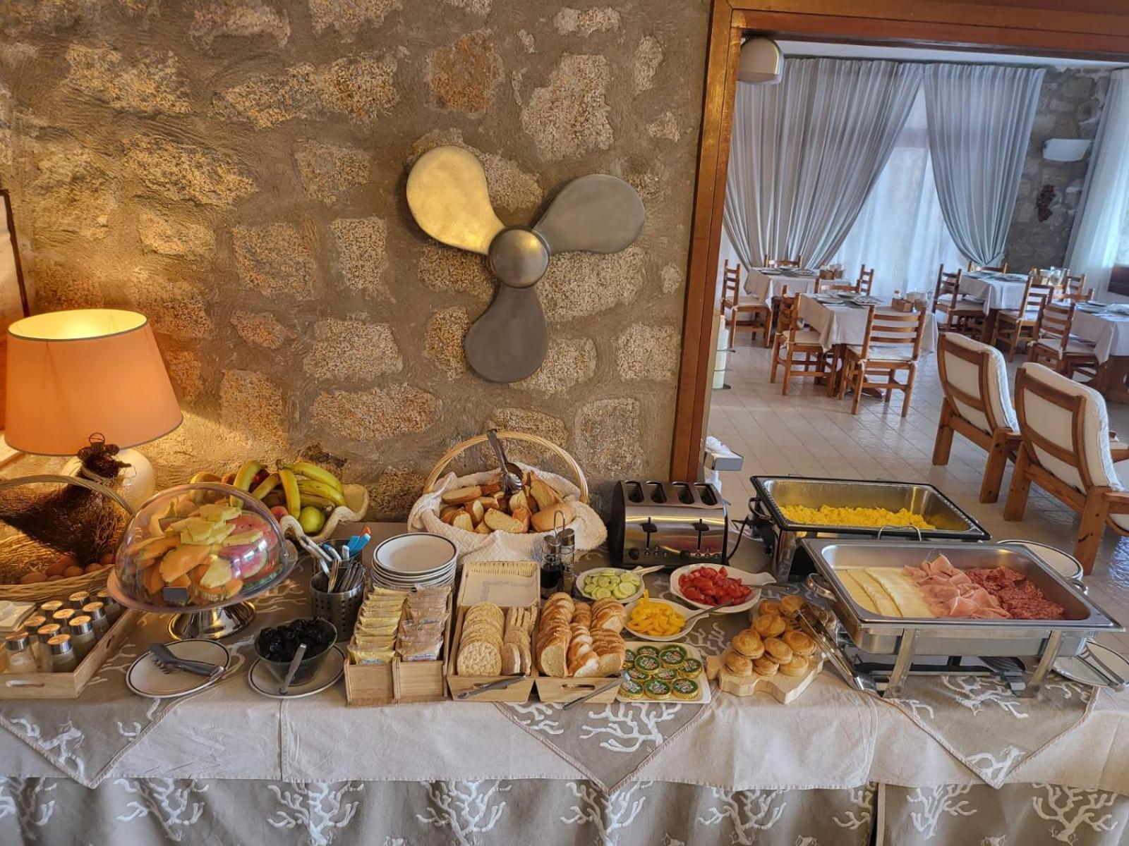Hotel Olimpia Baja Sardinia Kültér fotó